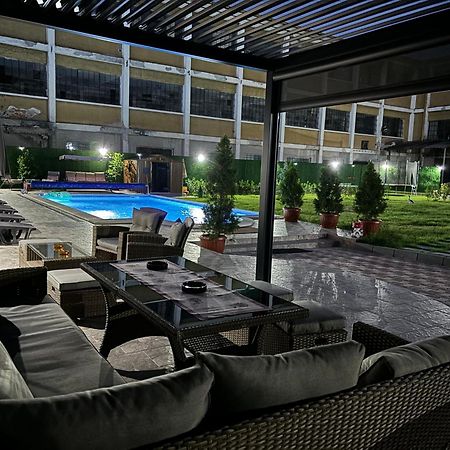 Hotel Rai 트리아브나 외부 사진